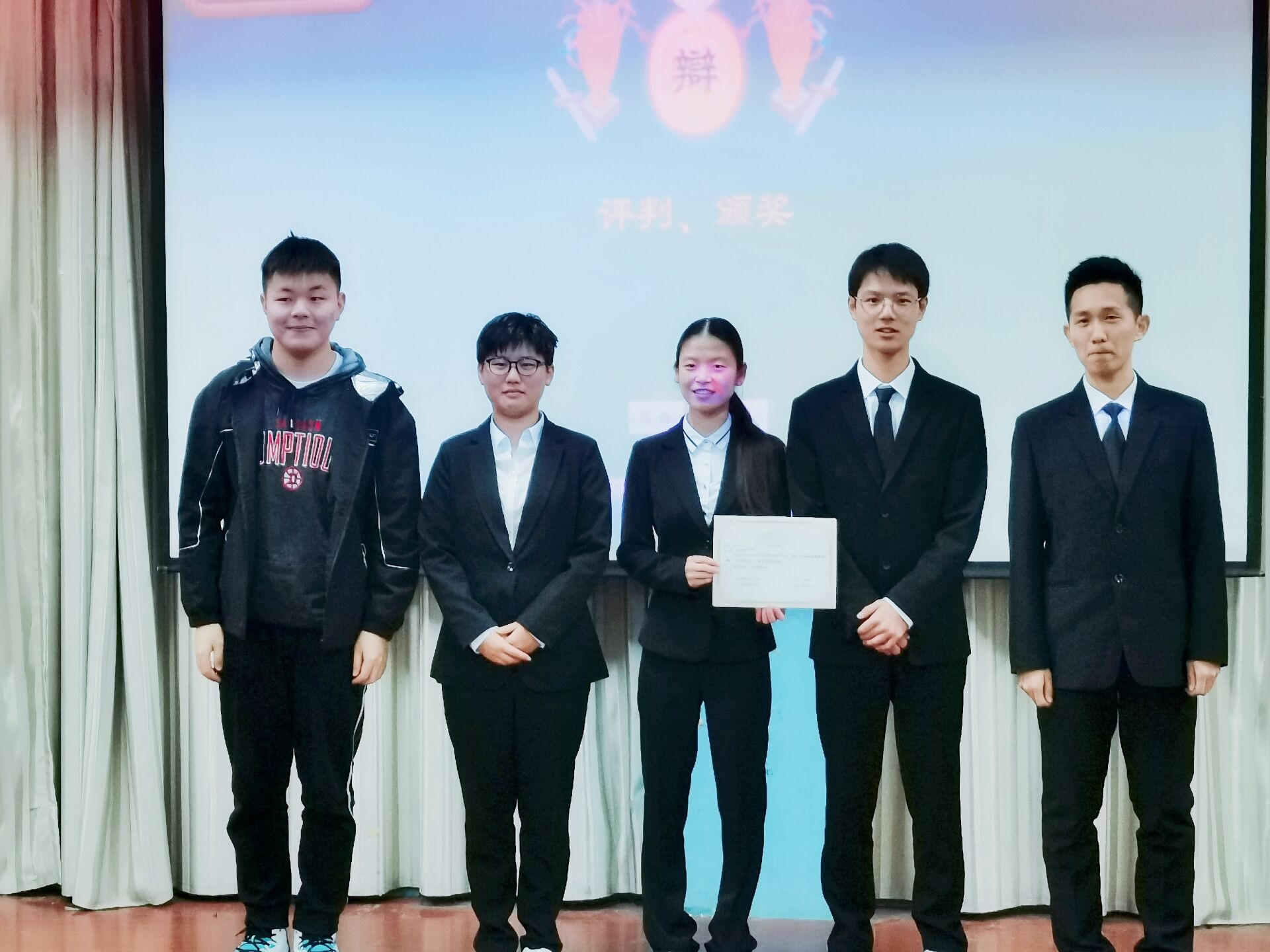 <strong>2020太阳集团tyc4633土木工程学院逐鹿杯辩论赛总决赛 顺利举行</strong>